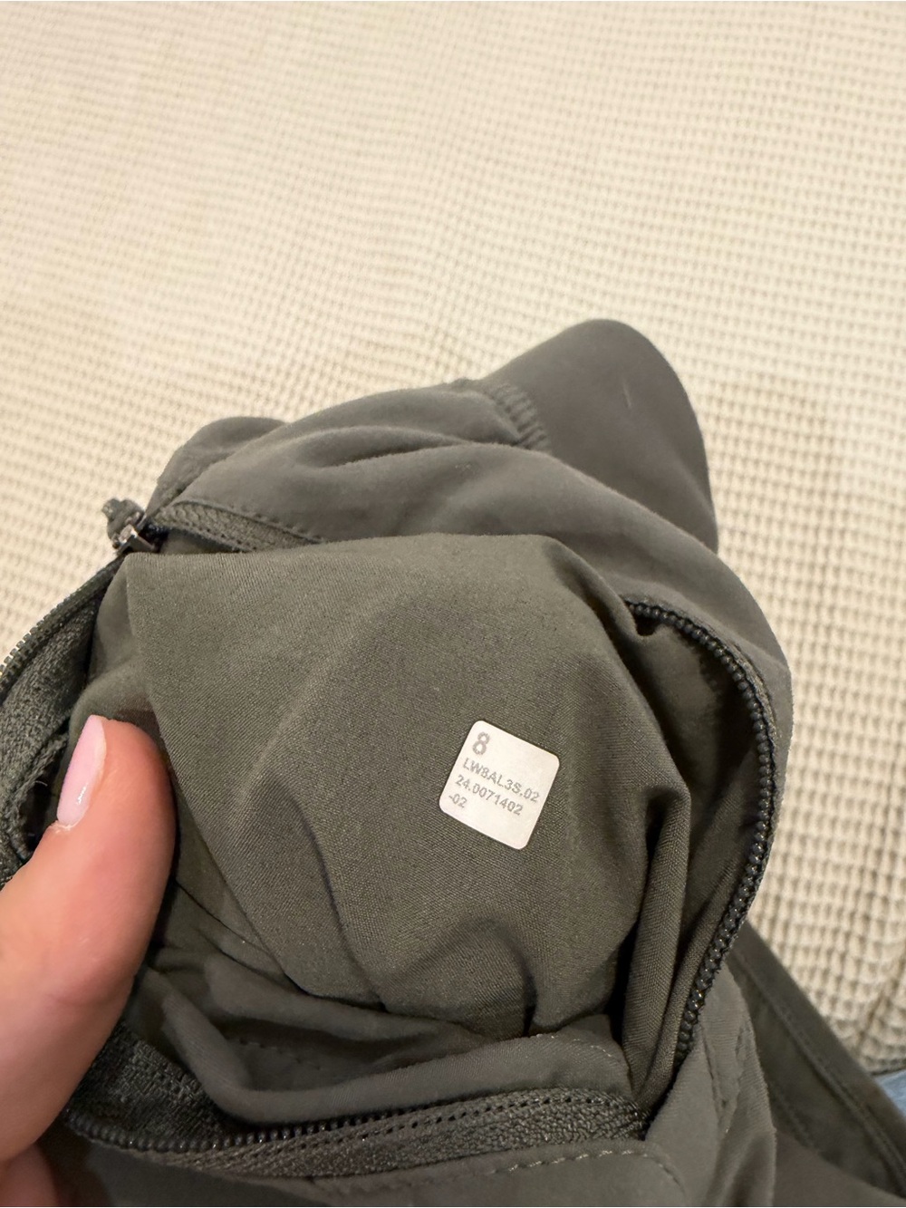 Lululemon Active Drawstring Cargo Skort in Olive - Picture 3 of 5